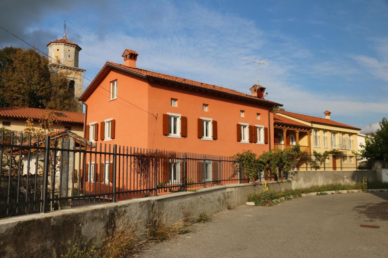 Готель Casa Lenka Malchina Екстер'єр фото